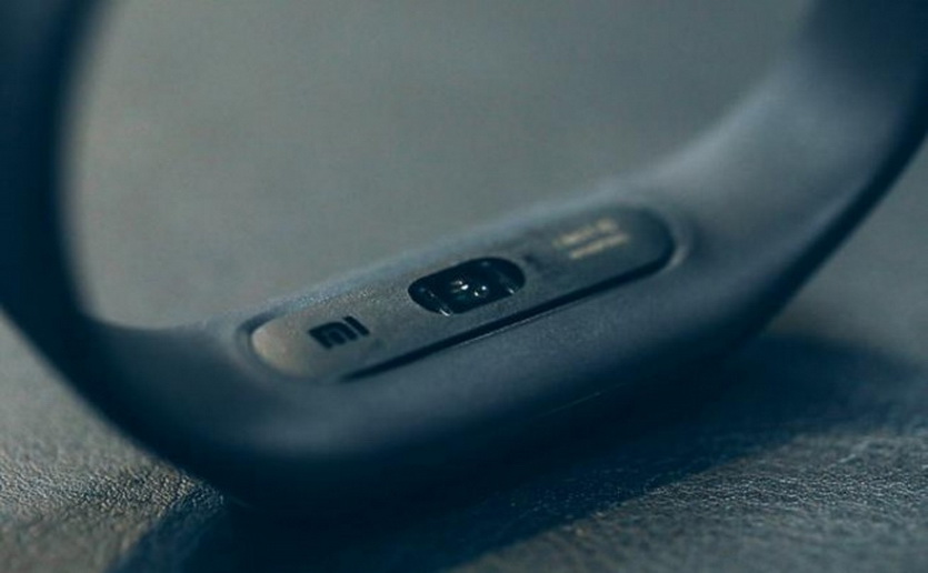 НовостиMi Band 3 vs Mi Band 2