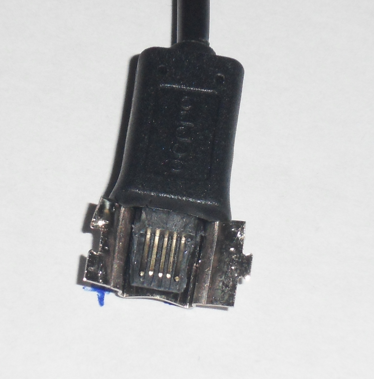 Как и сколько заряжать браслет Xiaomi mi band 2