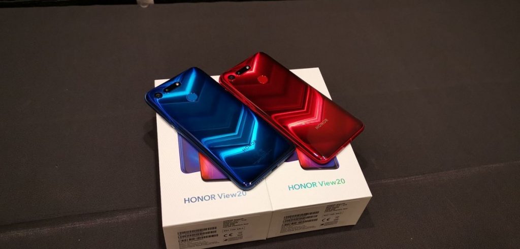 Honor View 20 — независимый обзор смартфона с отверстием в экране