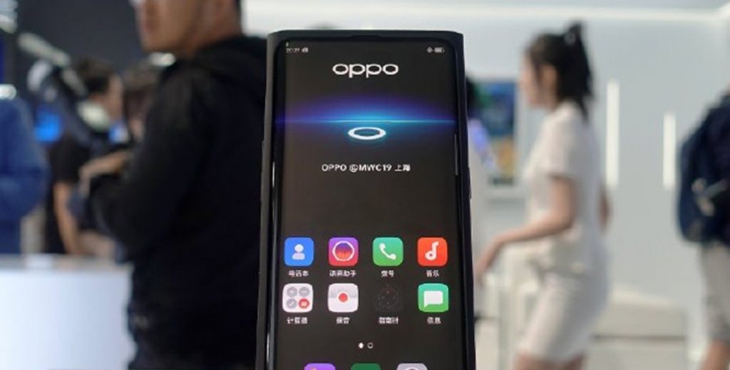 Oppo показала первый в мире смартфон с подэкранной камерой