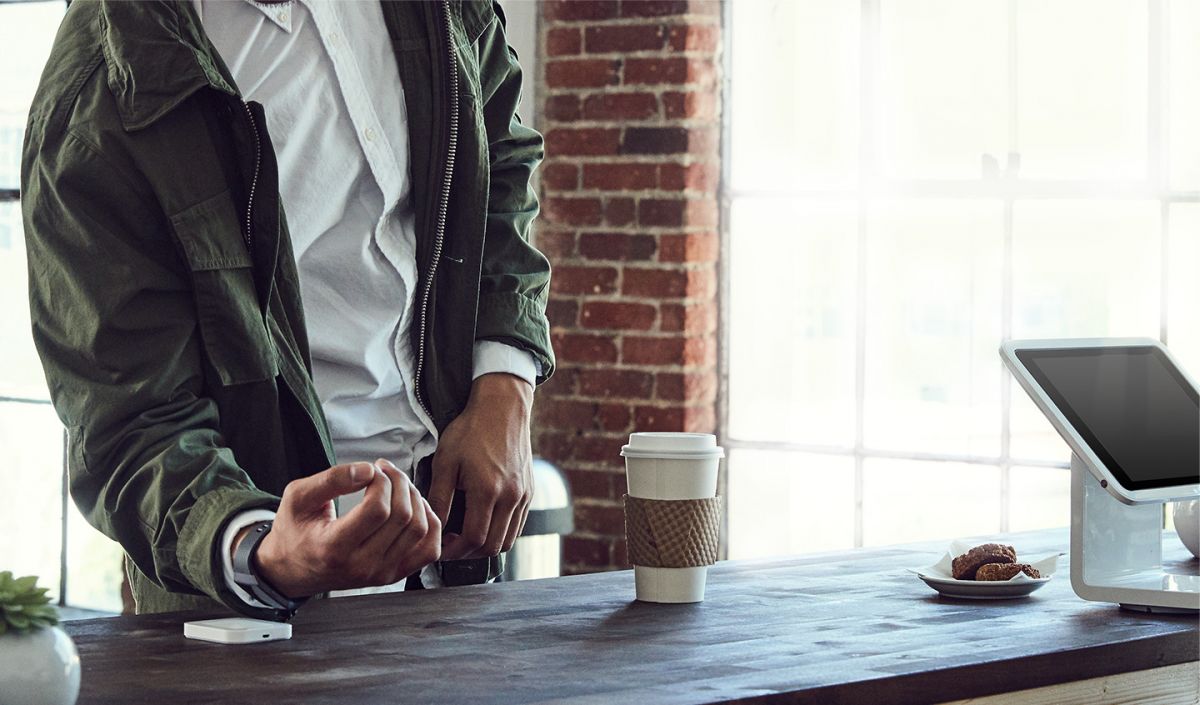 Спортивные часы  Fitbit Charge HR - отзыв