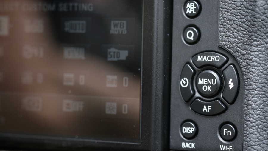 Кинотеатральный Full HD D-ILA-проекторJVC DLA-X30B