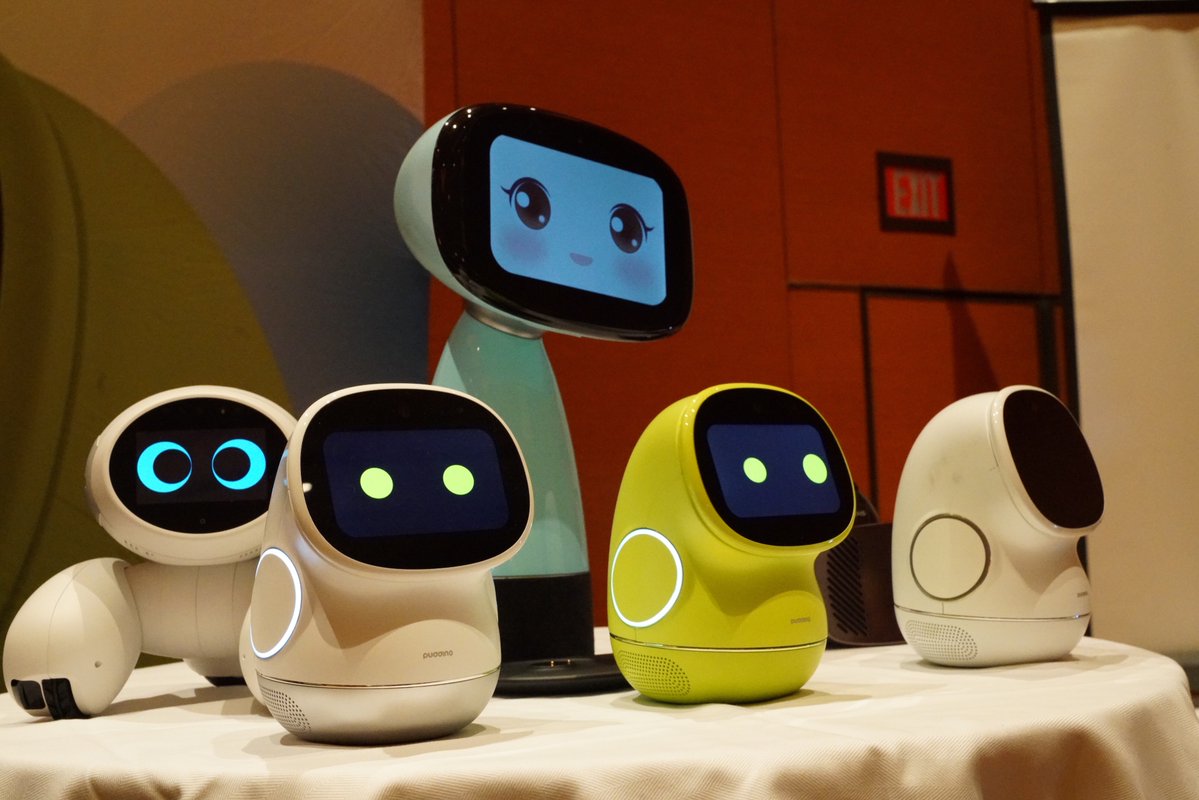 Робот нянька