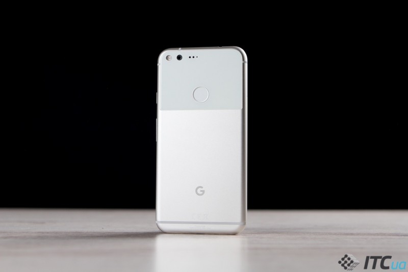 Обзор смартфона Google Pixel 2