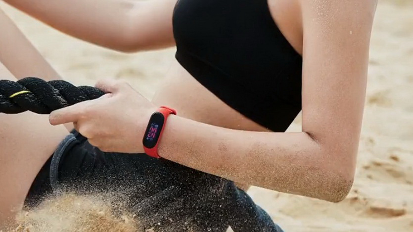 Фитнес-браслет Xiaomi Mi Band 4 - отзывы
