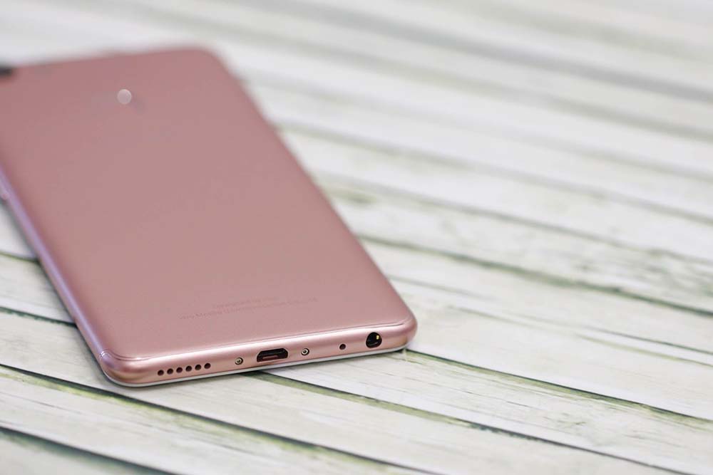 Обзор смартфона Vivo V11