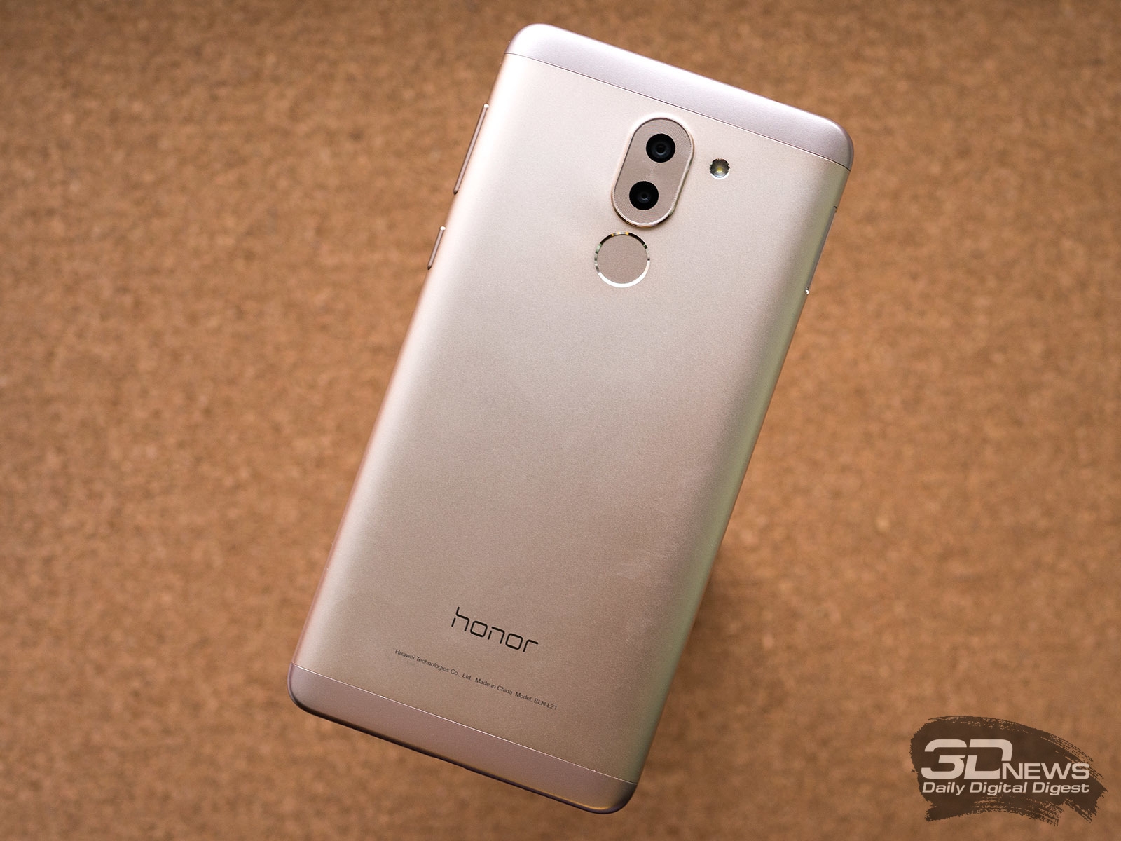 Смартфон Huawei Honor 6X