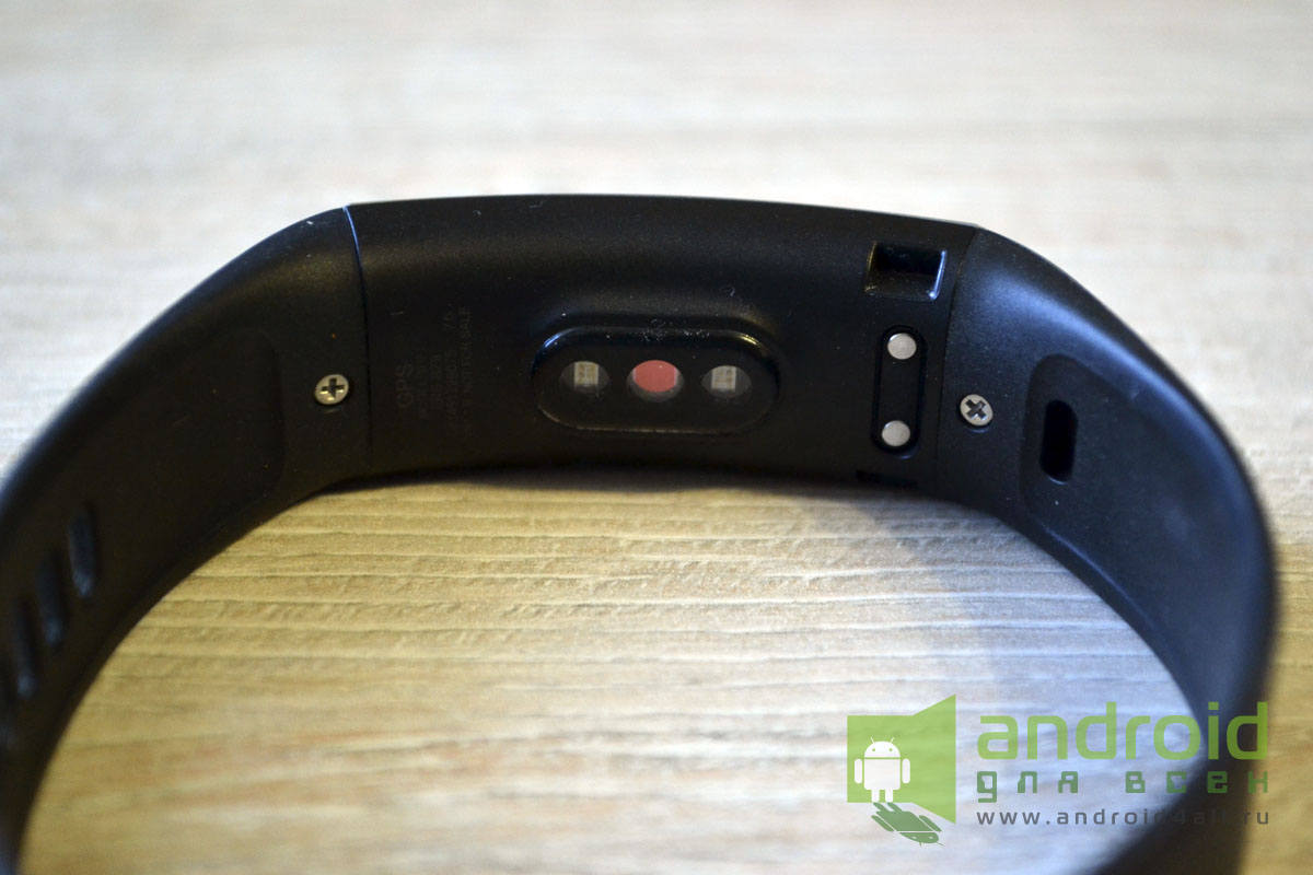 Обзор Huawei Band 2 Pro