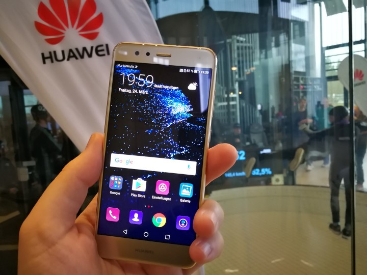 Смартфон Huawei P10 lite