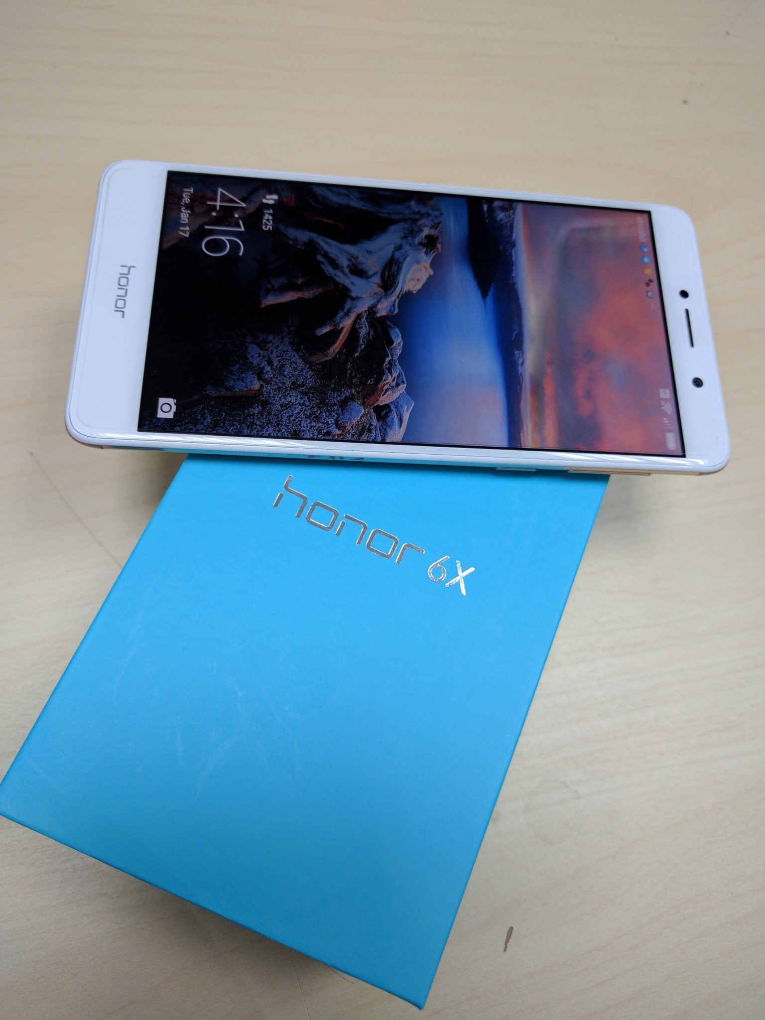 Смартфон Huawei Honor 6X