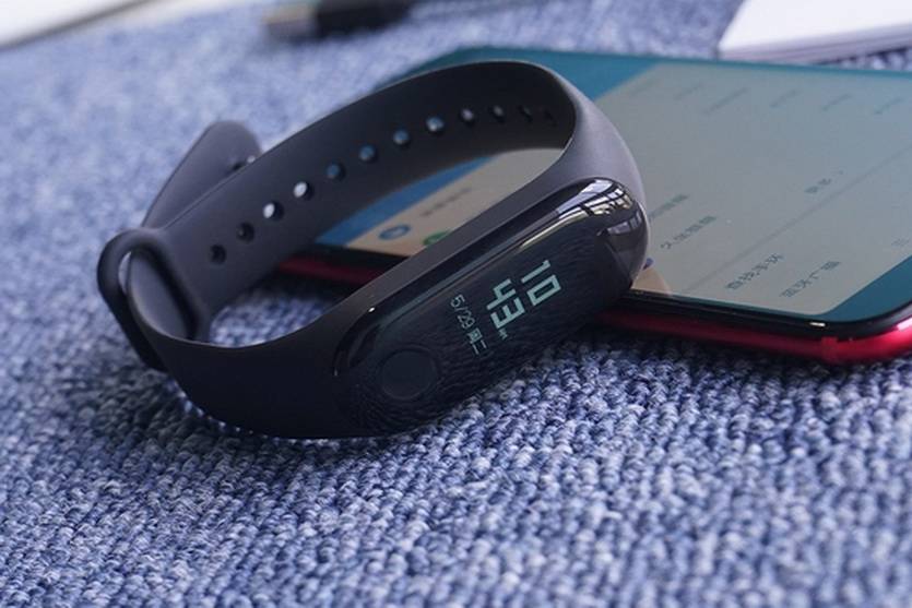 Как и сколько заряжать браслет Xiaomi mi band 2