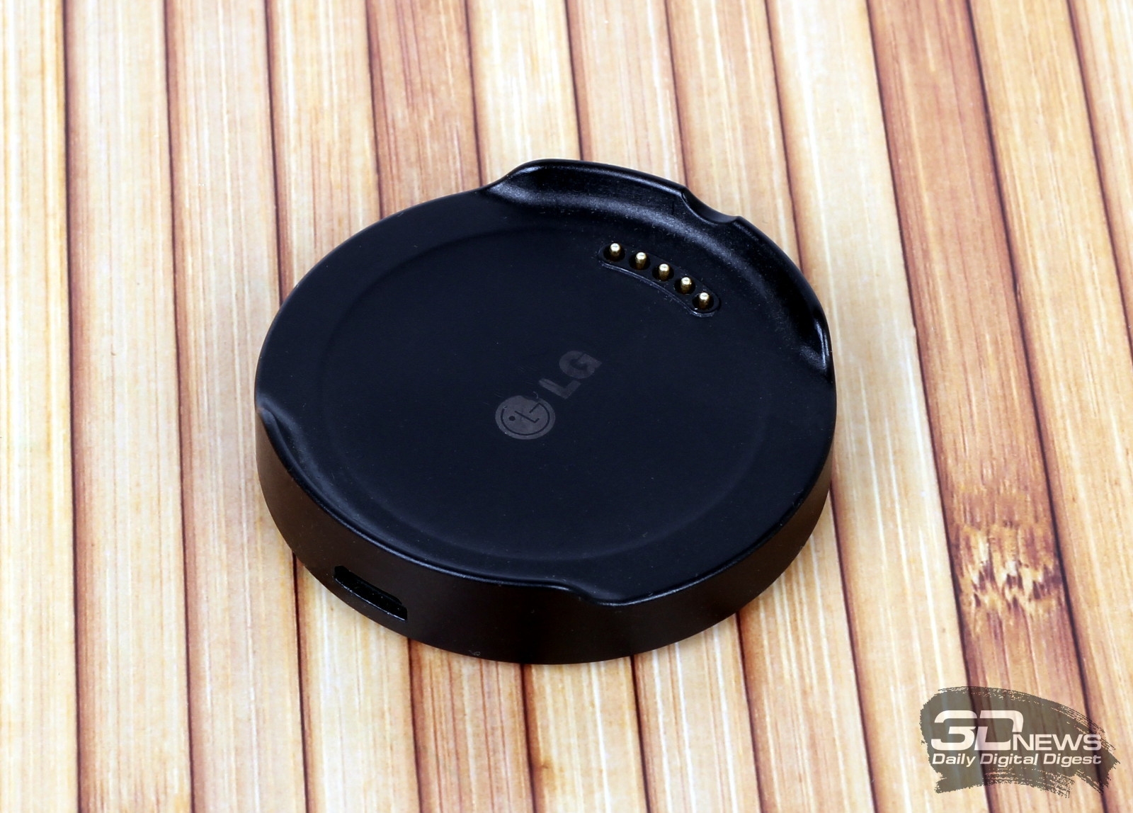 Умные часы LG G Watch R