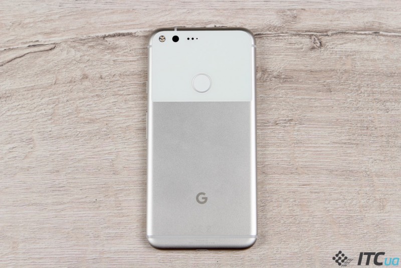 Обзор смартфона Google Pixel 2