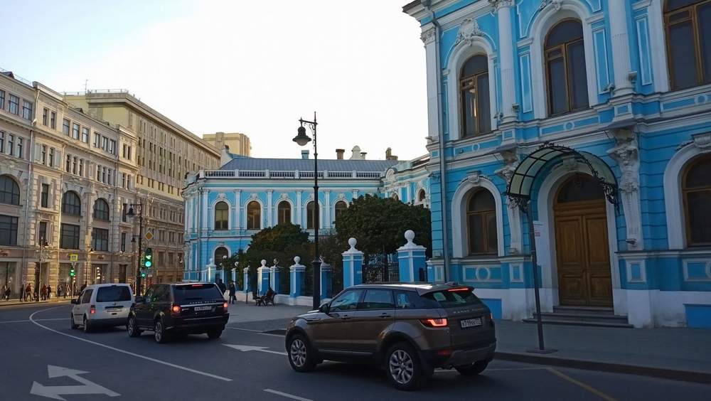 Обзор плюсов и минусов смартфона Meizu X8 464GB