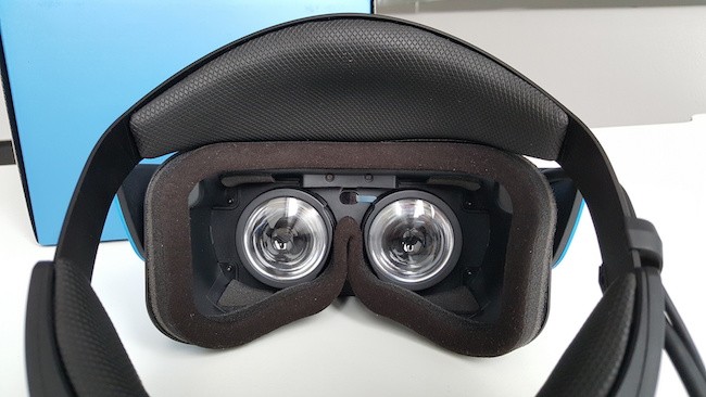 Announcing HoloLens 2