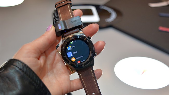 Часы Huawei Watch 2 Classic базовая версия гаджета