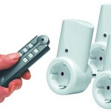 Розетка с пультом дистанционного управления